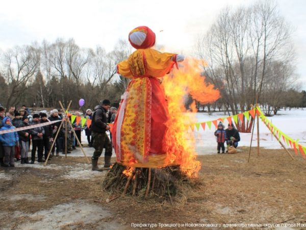 «Ответственная» Масленица. Российские регионы приготовили увлекательные праздничные программы